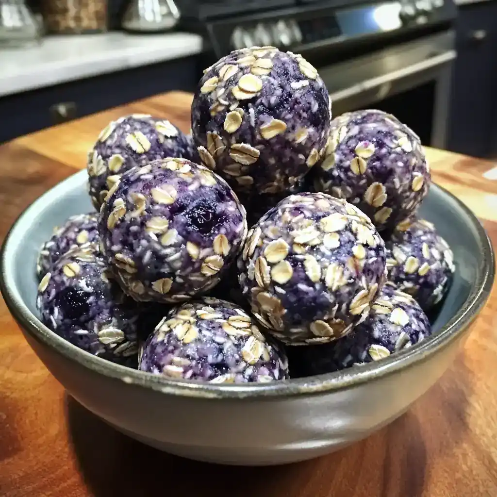 The Perfect Yogurt Blueberry Dog Balls (That Made My Golden Retriever Do The Happy Dance!)