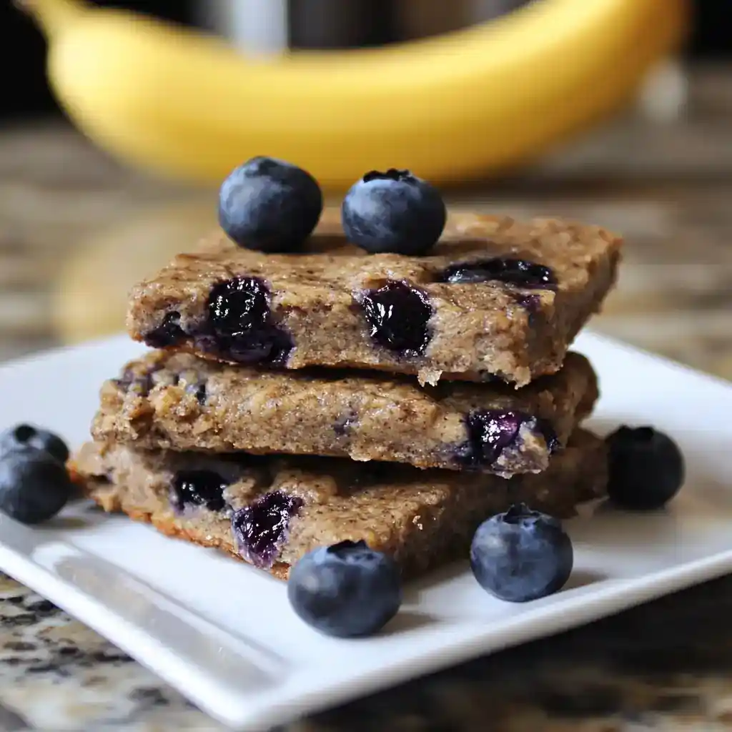 The Perfect Blueberry Banana Training Treats (That Made My Golden Retriever Amber the Star Student!)