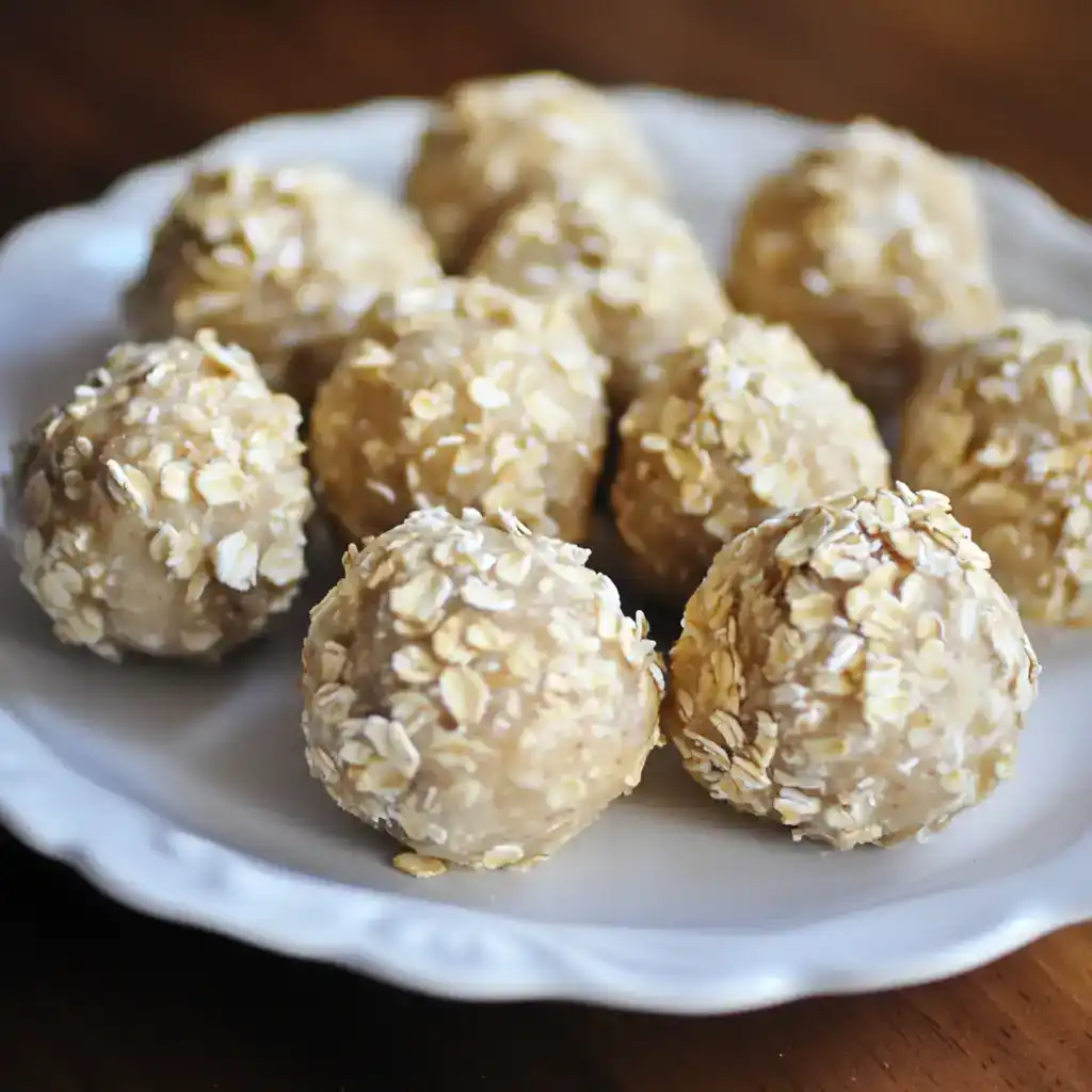 The Best Frozen Banana Yogurt Dog Bites (That Made My Golden Retriever Think Summer Never Ends!)