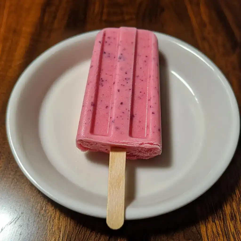 The Ultimate Frozen Yogurt Blueberry Pops (That Made My Golden Retriever Think He’s at a Doggy Ice Cream Shop!)