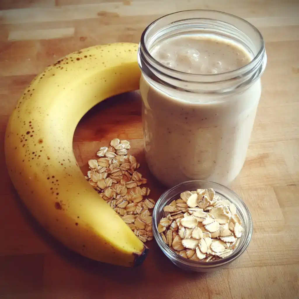 The Perfect Banana Oat Smoothie (That Made My Golden Retriever Beg Like a Puppy Again!)